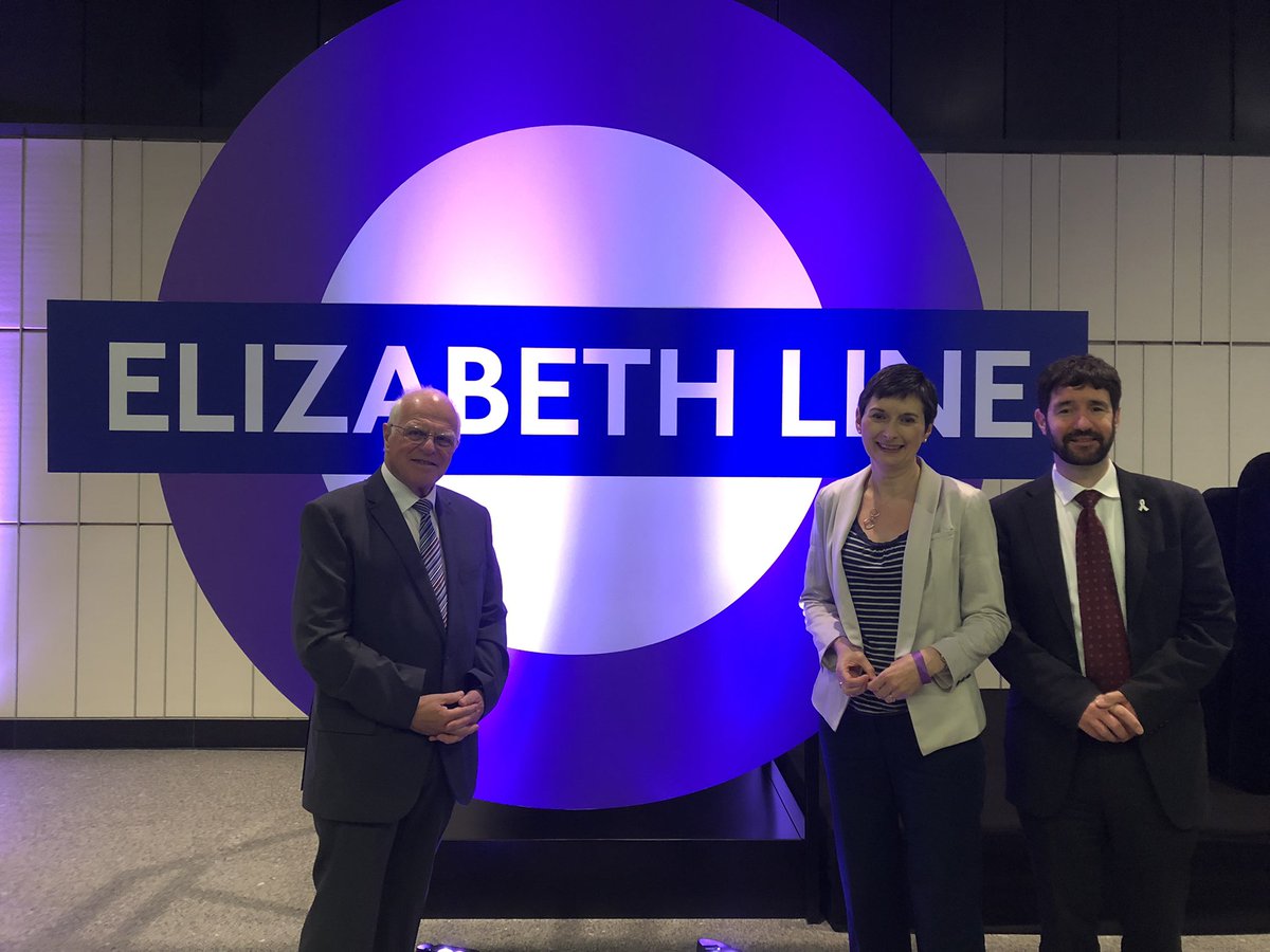 Wonderful to travel on the #ElizabethLine from Paddington to Canary Wharf today with Lord Graham Tope <a href="/LibDemLords/">Lib Dem Lords</a> and @AndreasKirsch7 - it is an amazing new railway line through London. Fully accessible, so fast and so quiet! A game changer.