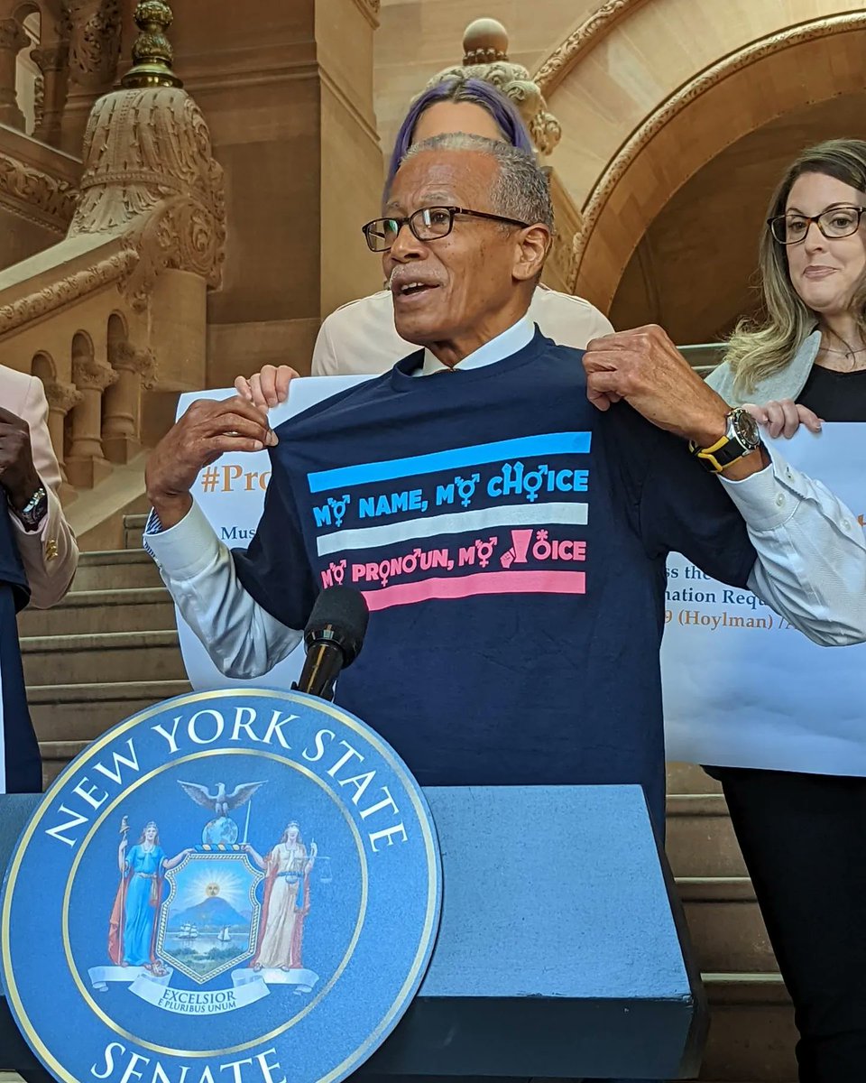SenatorRJackson's tweet photo. Today we stood in unity at the New Pride Agenda and Equality NY press conference "We say Gay and Trans" supporting LGBTQ+ students.
If we want to live in a truly just society, we all need to support each other in the fight for equality.
#protecttransstudents #WeSayGayandTrans https://t.co/6Xd2sU6IjP