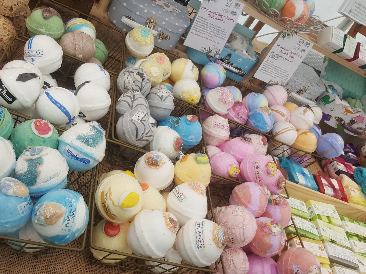 Sublime_Candles's tweet photo. This week we are back at Runcorn Shopping City with our pop up stall &amp; we will have our brand new bath creamers with us along with all our candles &amp; soaps.
Pop by &amp; have a look, they smell delicious! We're there from Thursday to Saturday, 9.30am- 4.30pm.

#craftmarket #Runcorn https://t.co/vPIyswAMTe