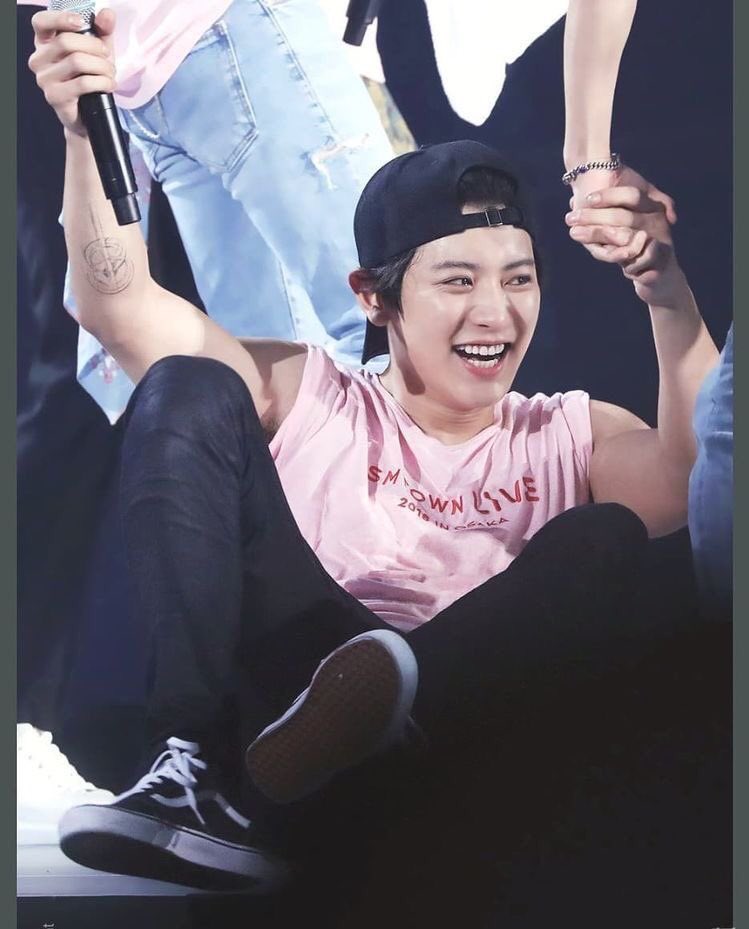 Vani092's tweet photo. D-127🍒
Love you smile. You make my days more beautiful ✨
#박찬열 #chanyeol #countdown #exo #loey #樸燦烈 #燦烈 #チャンヨル
#weareoneexo #meandyou #mylove #myman #myeverthing
#weareoneexosaranghaja #exochanyeol #chanyeollie https://t.co/pxsCprnqWa