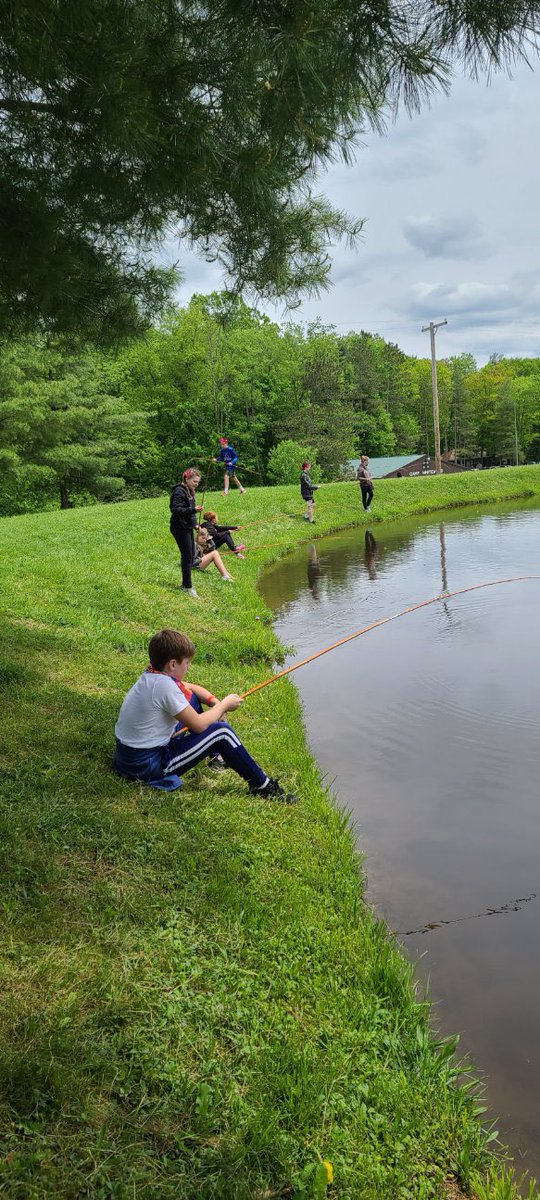 mvernon3's tweet photo. Finally after 3 years, 6th grade camp is underway! @LamuthMS @CampLaMuth @CampWhitewood https://t.co/t6Vq1Odu0r