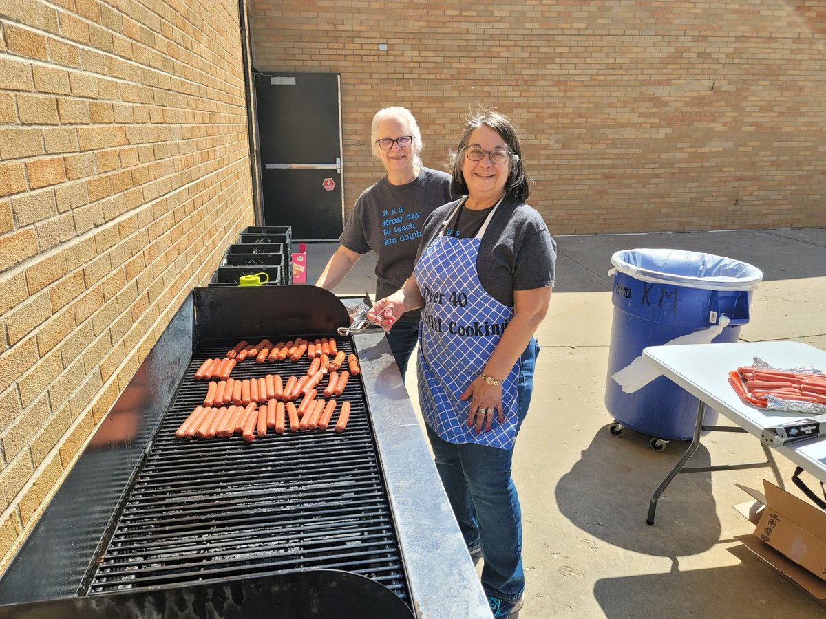 KM Elementary tweet media