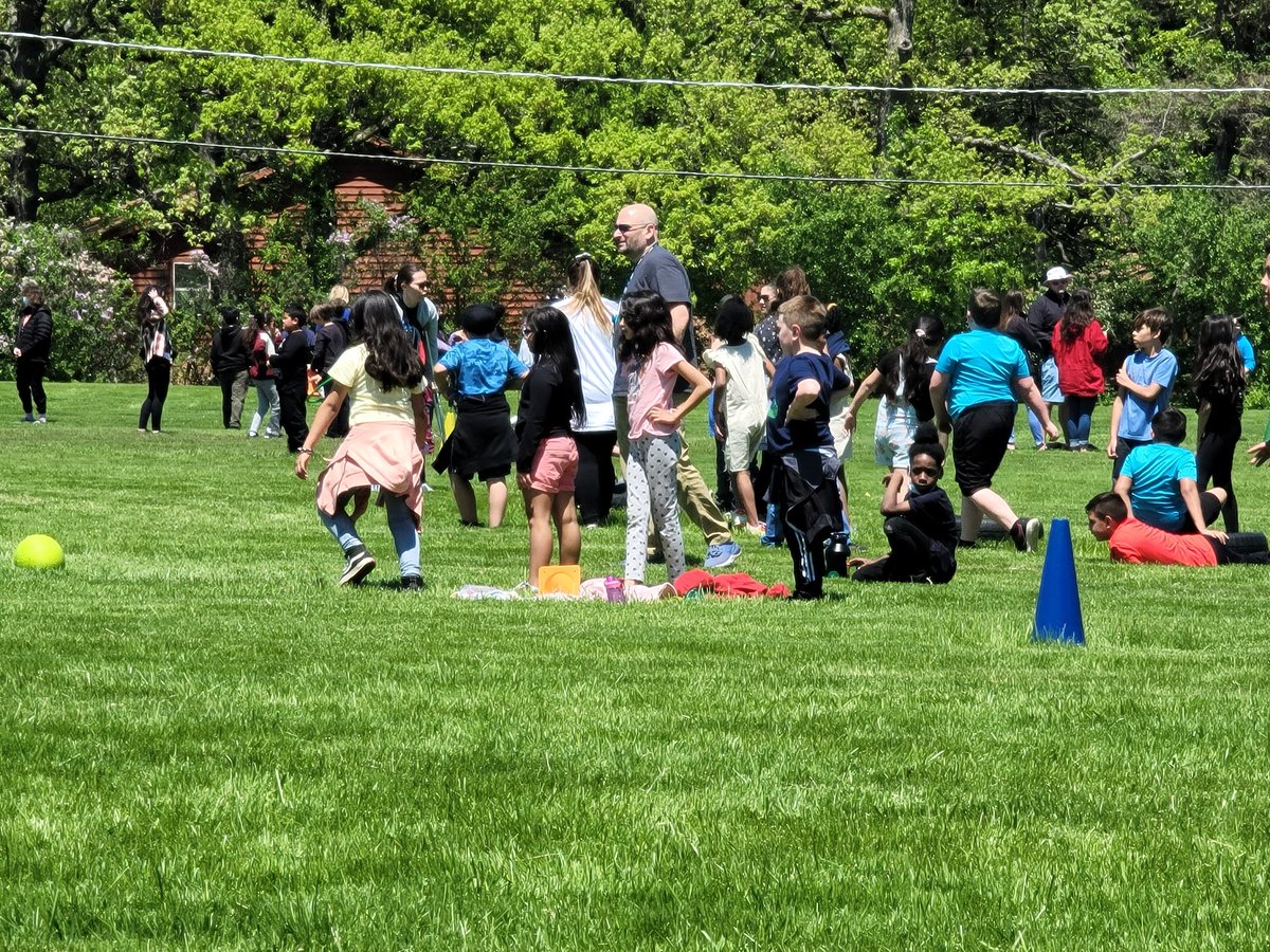 KM Elementary tweet media