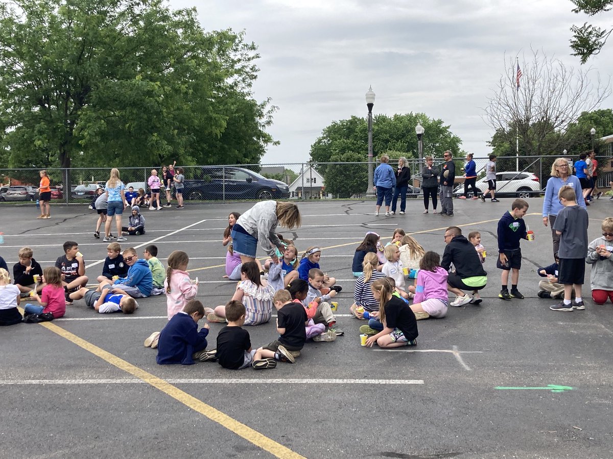 StLawrenceCatholic tweet media