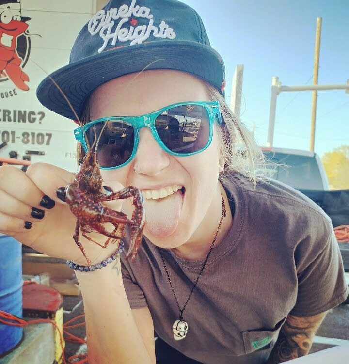 FlyingFishFood's tweet photo. Y'all know we got cheap crawfish all weekend right?  RIGHT? https://t.co/YUXIcgpG8S