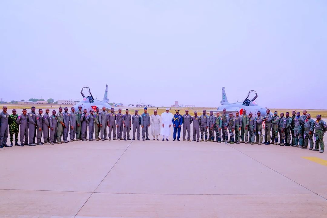 Jakepor21's tweet photo. Nigerian Air Force 58th Anniversary celebrations.

#NAFat58 #NAFDAY2022 https://t.co/s7qhNAhYDn