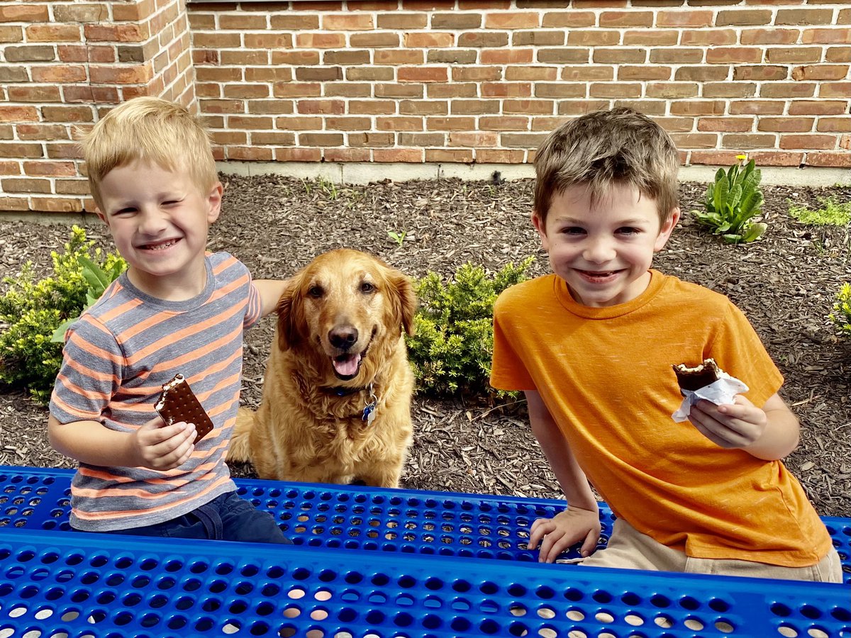 awlsmo's tweet photo. “Popsicles with the Principal” was popular on the character wheel this month!  Thank you for being great Generals! #PBIS #BeAGeneral #GeneralExpectations https://t.co/e7cjciWXGn