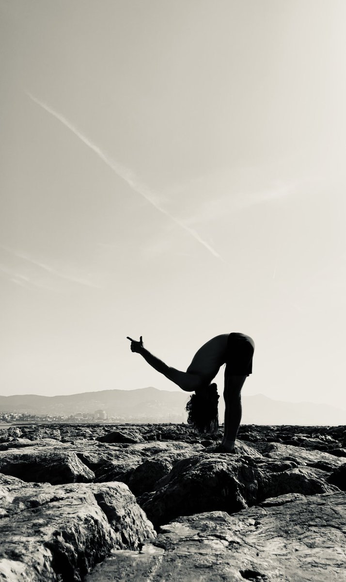 GM YOGI’S!

We are Yoga DAO, welcome to our community ❤️

How do you start the day?

#DAO #YOGADAO #Meditation #Yoga #YogaInstructors #NFT #NFTCommunity