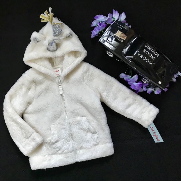 kimboC21's tweet photo. So good I had to share! Check out all the items I'm loving on @Poshmarkapp #poshmark #fashion #style #shopmycloset #coach #catjack #monteau: https://t.co/1dWComKknm https://t.co/XuQkoMnSwc
