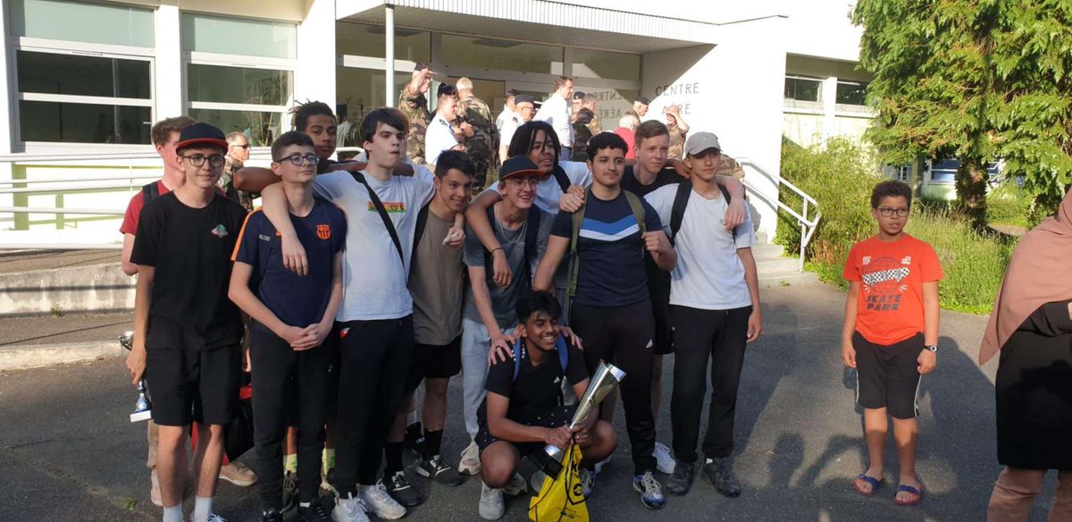 ArmandLycee68's tweet photo. Et voilà les grands vainqueurs : Lilian et Jules ! De beaux souvenirs en perspective. Enthousiasme, implication sans faille, bravo ! @acstrasbourg https://t.co/LVI0xHoenl