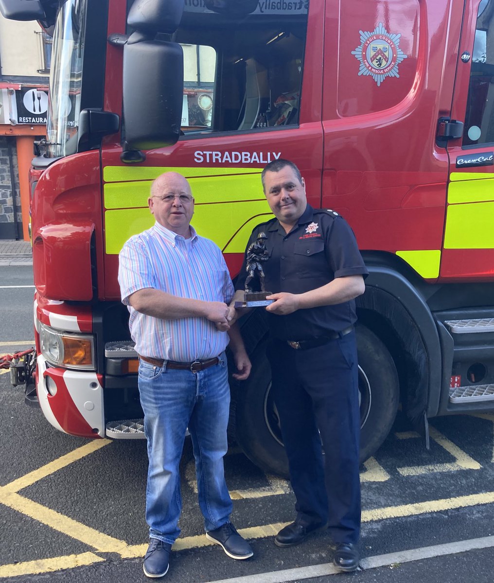 D/M Eamonn “Miley” Mansworth is retiring tonight after 32 years service with the Stradbally crew. Best of luck Eamonn!