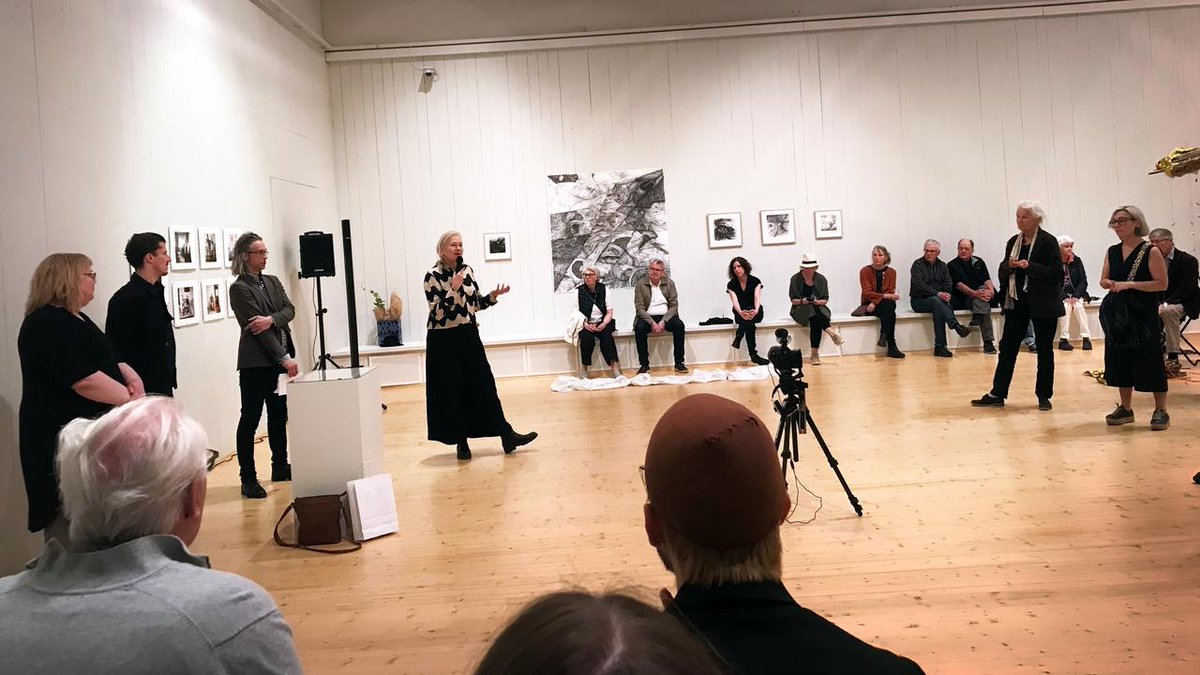 Tidningen Ångermanland uppmärksammade invigningen av Triennalen på Västernorrlands museum i helgen: tidningenangermanland.se/2022-05-23/rek… #västernorrland #konst #samtidskonst triennalen.se