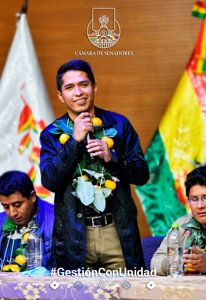 SenadoBolivia's tweet photo. #Sucre | Dentro su agenda oficial, el presidente del Senado, @AndronicoRod, junto a los senadores Trinidad Rocha, Miguel Rejas y Roberto Padilla participaron del Encuentro con las Juventudes de Chuquisaca, en el teatro Pucara del Centro Cultural “La Sombrerería”. https://t.co/jqAkqNT4w2