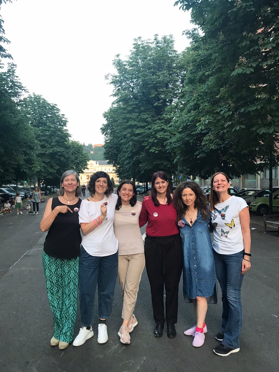 CosimaTicali's tweet photo. Storie scritte, raccontate, condivide...in ottima compagnia 📚♥️
#SaTo22 #salonedellibro #salonedellibro #libri #leggere #leggerechepassione https://t.co/Xf9lz8ulZq