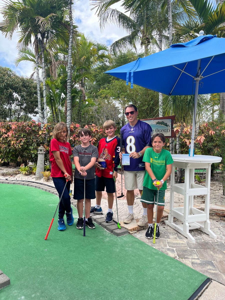 GSSstingrays's tweet photo. Our Head For A Day worked very hard today and was even kind enough to give us all a dress-down day. Of course, being the boss means you get to have some fun too, like, going mini-golfing and getting pizza for lunch!
#gulfstreamschool #privateschool #independentschool #headforaday https://t.co/JYi1ZDaOJB