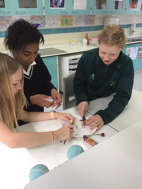 Not just Crunchies! 🍫 We were making our own coin batteries as part of the Take charge Global battery experiment and learning about battery recycling. Great to see Y6 and Y7 together! <a href="/Juniors_WHS/">WHS Junior School</a> <a href="/RoySocChem/">Royal Society of Chemistry</a> <a href="/FaradayInst/">Faraday Institution</a> #RSCTakeCharge <a href="/unibirmingham/">Uni of Birmingham</a> <a href="/Chemistry_WHS/">WHS Chemistry</a> <a href="/CadburyUK/">Cadbury UK</a>