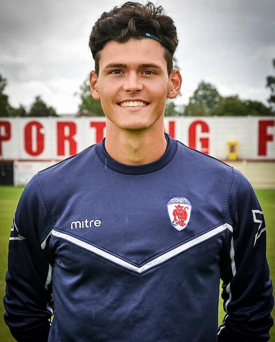 Special thanks to Bromsgrove Sporting, who took me in and trusted me, gave me the opportunity to play senior football and gain experience with them. What a great club with even greater supporters! (2/3)