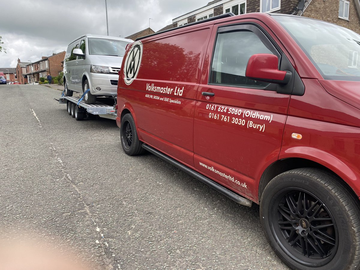 VolksmasterLtd's tweet photo. First collection done on the new transporter trailer 

Always improving that customer experience 

#WhosDoingItBetter? 
#ConfidenceInQuality

https://t.co/b8URNYW7hX

#Volkswagen #Audi #Seat #Skoda #Vag #VwSpecialist #Bmw #Mini  #Mercedes #Manchester #Bury #Oldham #carlovers https://t.co/D9apuigIsh