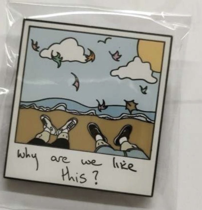 PinkMilkDesigns's tweet photo. Heartstopper inspired pic coming soon 😁😁😁

(Ignore the bad manufacturer’s quality photo 😂)

#heartstopperfanart https://t.co/1CR080PjzG