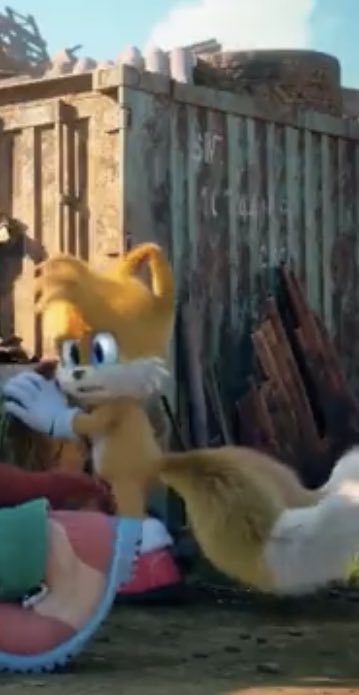 Austin Ahern 😃 on X: Movie Sonic and Movie Tails striking a pose in this  shot!!! #SonicMovie2 #Sonic #Tails  / X