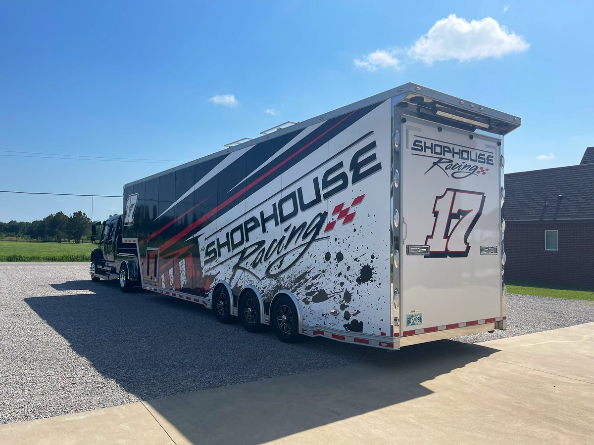 the_Rocket_11's tweet photo. We have been busy at the shop with a couple trailer wraps in the last couple weeks. Here is the finished product. #3m #HPLatex800w #RocketDesigns #noOverlaps https://t.co/oWspmr9x4b