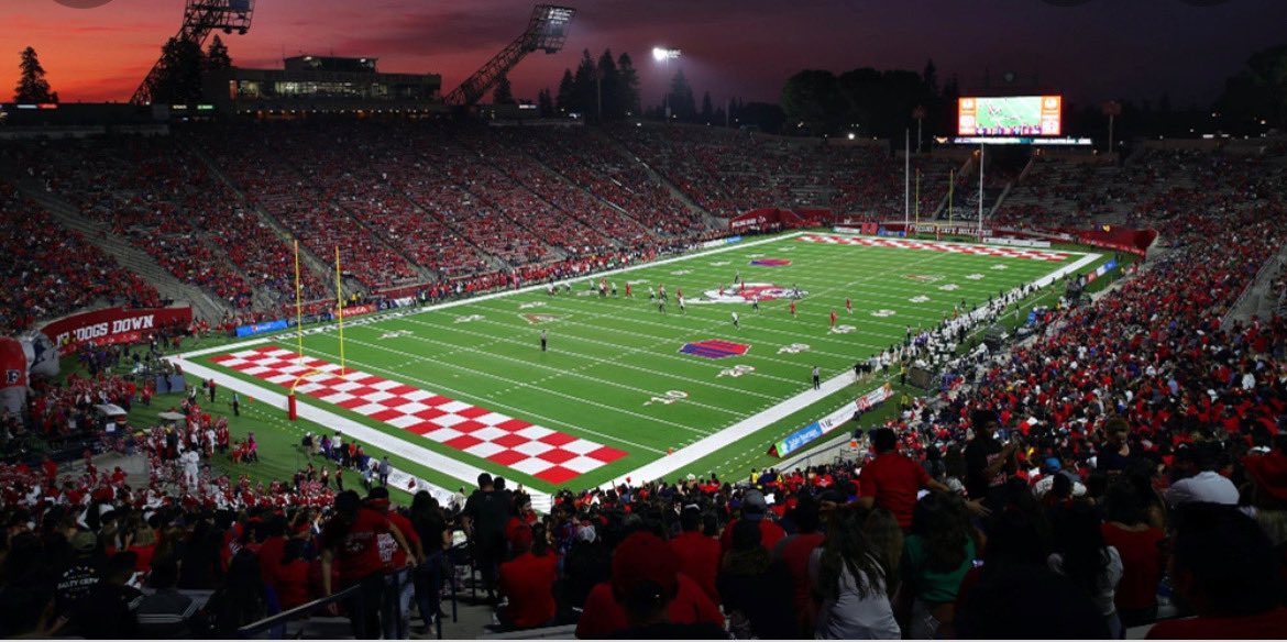 Hayden Moore (@hmoore3405) on Twitter photo After meeting with <a href="/CoachTSkip/">Tim Skipper</a> this morning, I am thankful to receive an offer from Fresno St. Thank You!! <a href="/FresnoStateFB/">Fresno State Football</a> <a href="/DogWiredDudes/">Fresno State FB Recruiting</a> <a href="/RJHSFootball/">RJHS Football</a> <a href="/CoachFilleman/">Danny Filleman</a> <a href="/bangulo/">Berta Portuondo Angulo</a> After meeting with <a href="/CoachTSkip/">Tim Skipper</a> this morning, I am thankful to receive an offer from Fresno St. Thank You!! <a href="/FresnoStateFB/">Fresno State Football</a> <a href="/DogWiredDudes/">Fresno State FB Recruiting</a> <a href="/RJHSFootball/">RJHS Football</a> <a href="/CoachFilleman/">Danny Filleman</a> <a href="/bangulo/">Berta Portuondo Angulo</a>