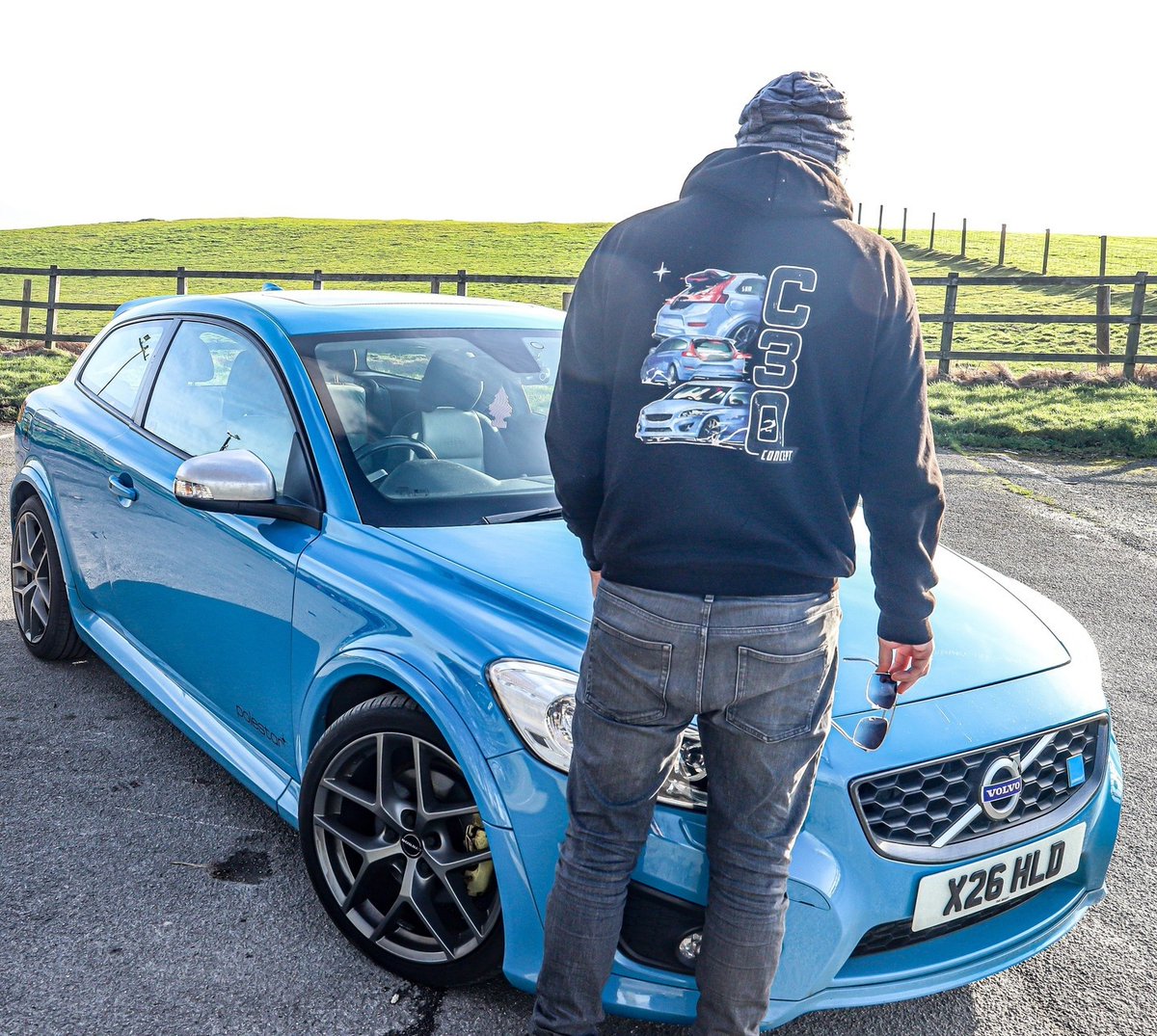 SwedishBM's tweet photo. Our C30 Concept Hoodie is out now and shipping worldwide - Link in profile 🇸🇪⁠
⁠
#volvo #c30 #swedespeed #volvoc30 #volvoc30crewuk #ovlov #volvolove #volvoc30uk #c30rdesign #c30t5 #rdesign #cars #car #modified #polestar #rebelblue #svenskbilcultur #swedishboostmafia https://t.co/4DxPSv0MYJ