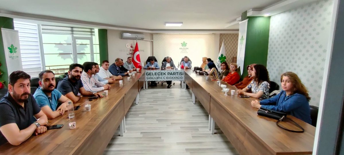 gelecek63's tweet photo. Olağan haftalık Yönetim ve Yürütme Kurulu toplantımızı 
İl Başkanımız Abdullah Yeşil'in katılımı ile gerçekleştirdik.
#ŞanlıurfadaGelecekVar
#TurkiyedeGelecekVar https://t.co/NYsFzGfG3B