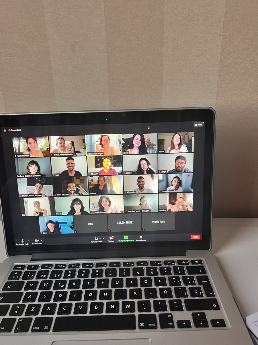 ¡¡¡Habemus agencia!!! EnREDados🕸 Saldrán cosas maravillosas gracias a todos vosotros, ¿y tú? ¿Te enREDas con nosotros? <a href="/aulaCM/">Aula CM - Escuela de Comunicación y Marketing</a> #Equipo237