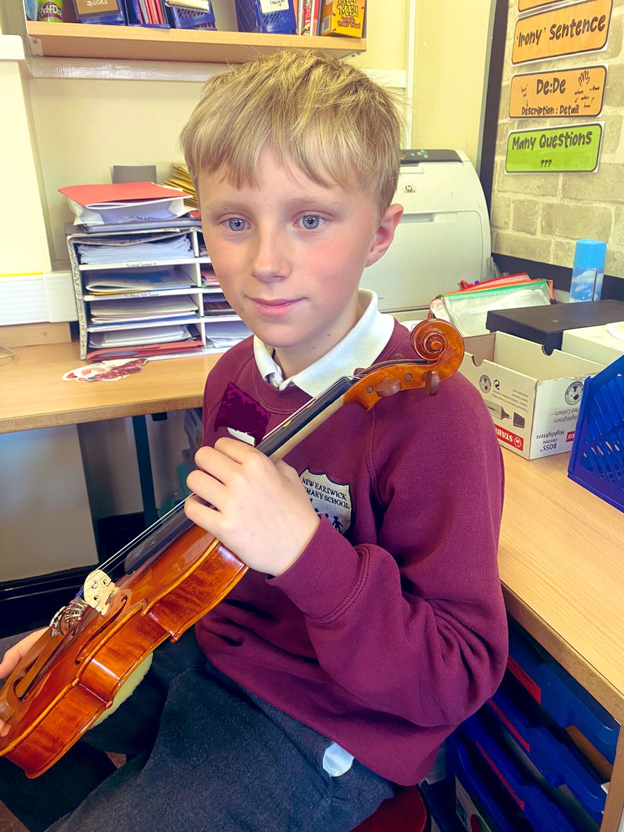 DHT_NEPs's tweet photo. Another fantastic session with @UoYMusicEdGroup. Today the bows came out…with impressive results! @Y6 loved trying down bowing &amp; up bowing. Don’t we look the part! 🎻 https://t.co/lvWDp4NbRq