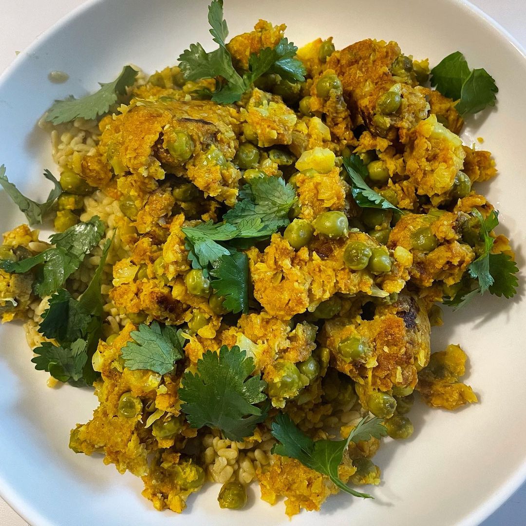 #AddaVeggie Indian Masala Blend with cauliflower over rice by @ruckus_vegan 😋 (via Instagram).