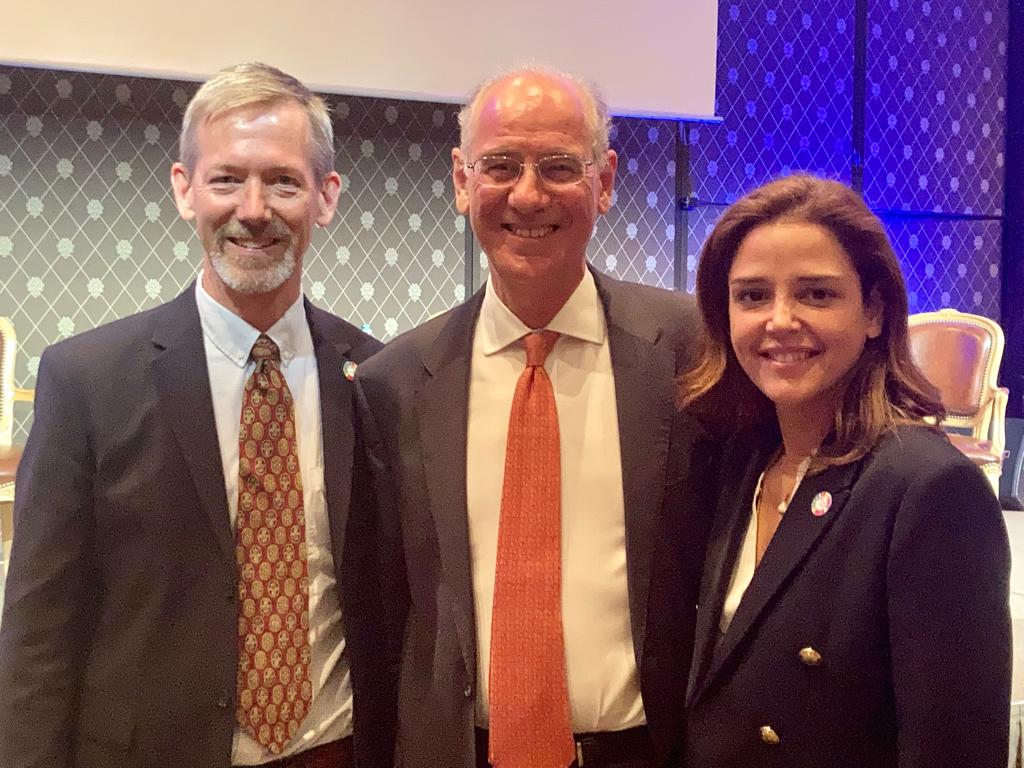 Proximie tweet media