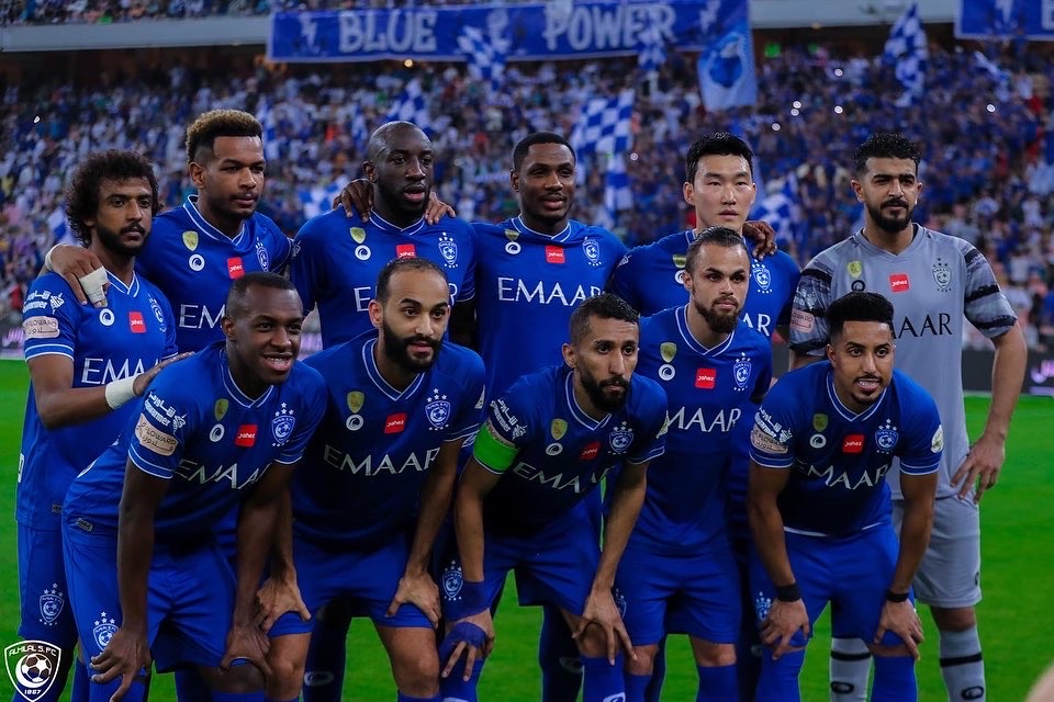 🛬 وصلنا لـ "الرياض" يا زعماء.. ونرجع للتدريبات الأربعاء 😍💙

#الهلال