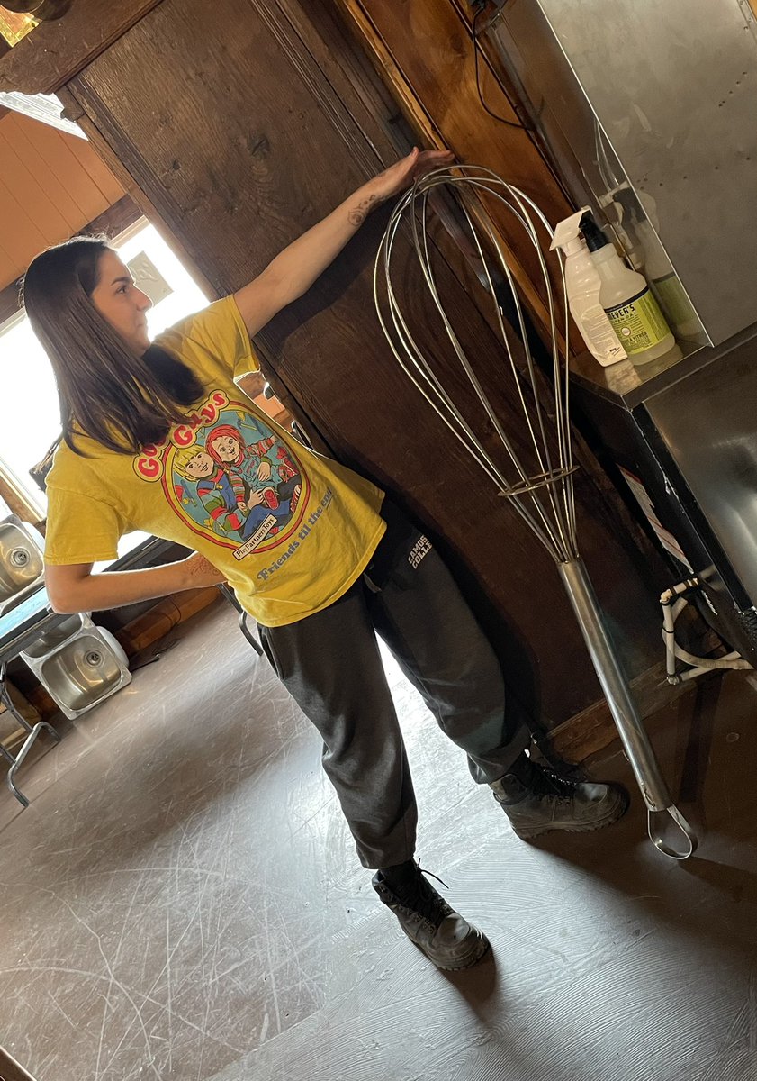 Breezy Mo’ (comms open) (@mottinthepot) on Twitter photo 