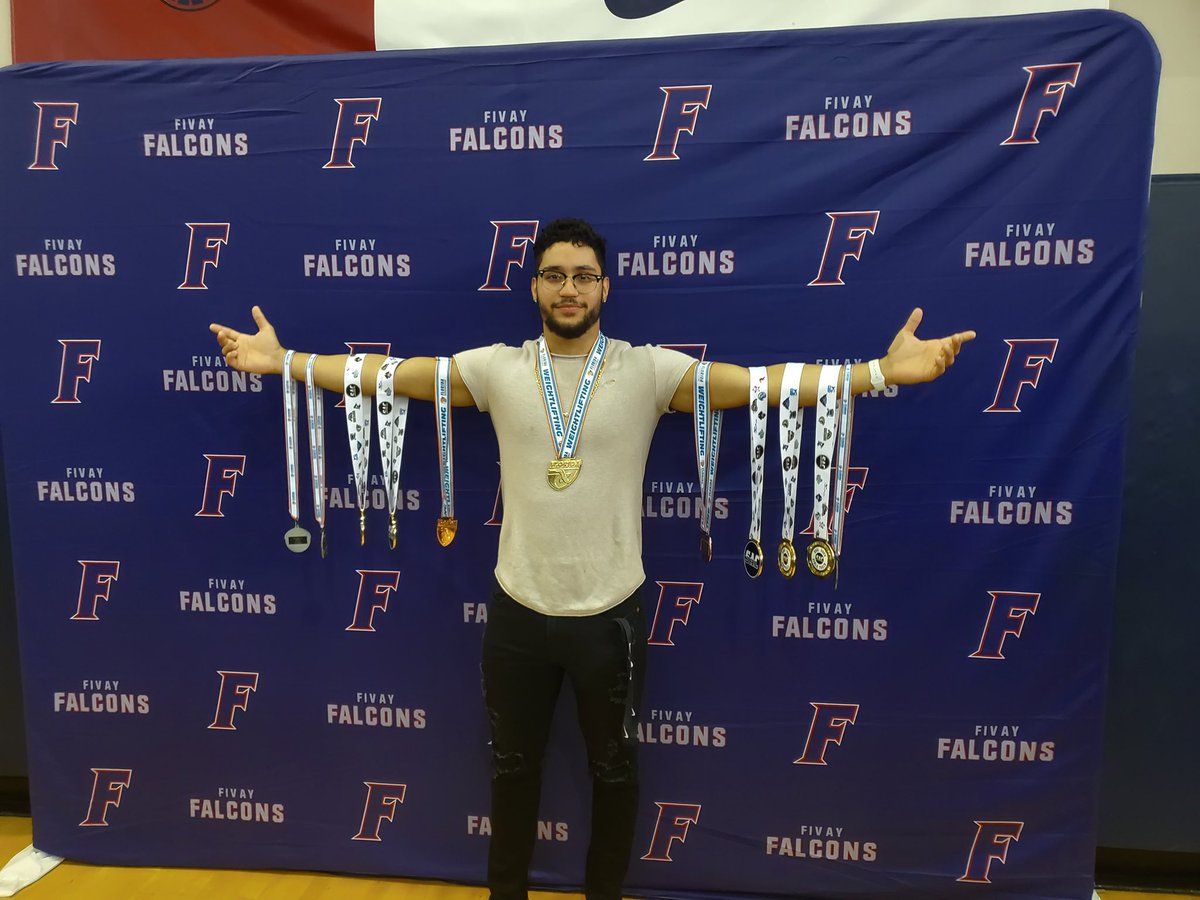Fivay Weightlifting tweet media