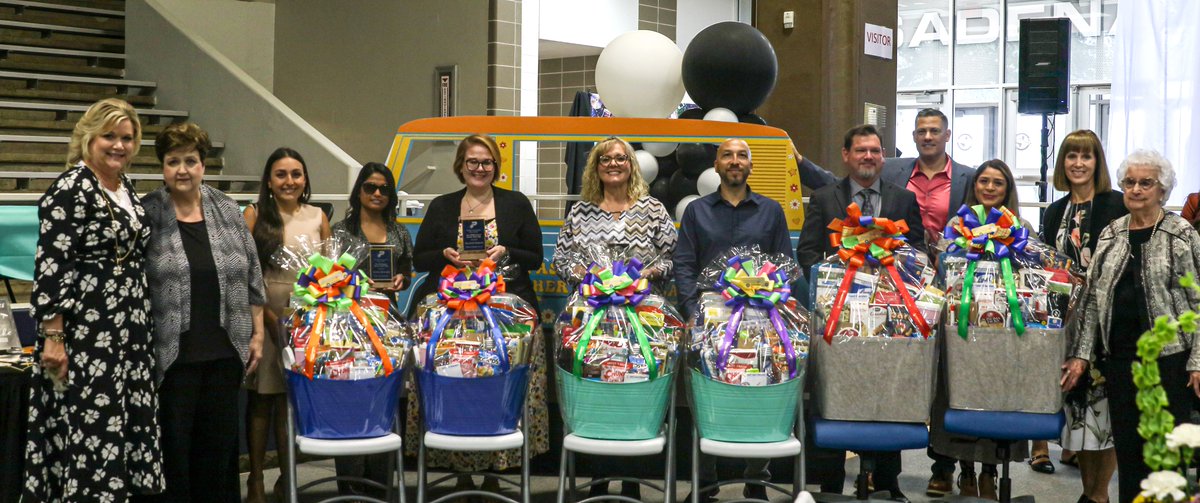 PasadenaISD_TX's tweet photo. Get all the photos through our NEW SmugMug page! https://t.co/w1WiJ0o91e https://t.co/CKBbWYQ3Ws