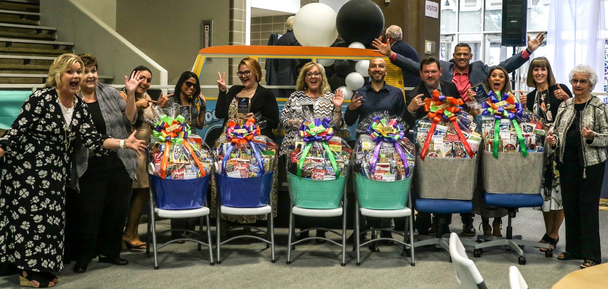PasadenaISD_TX's tweet photo. Get all the photos through our NEW SmugMug page! https://t.co/w1WiJ0o91e https://t.co/CKBbWYQ3Ws