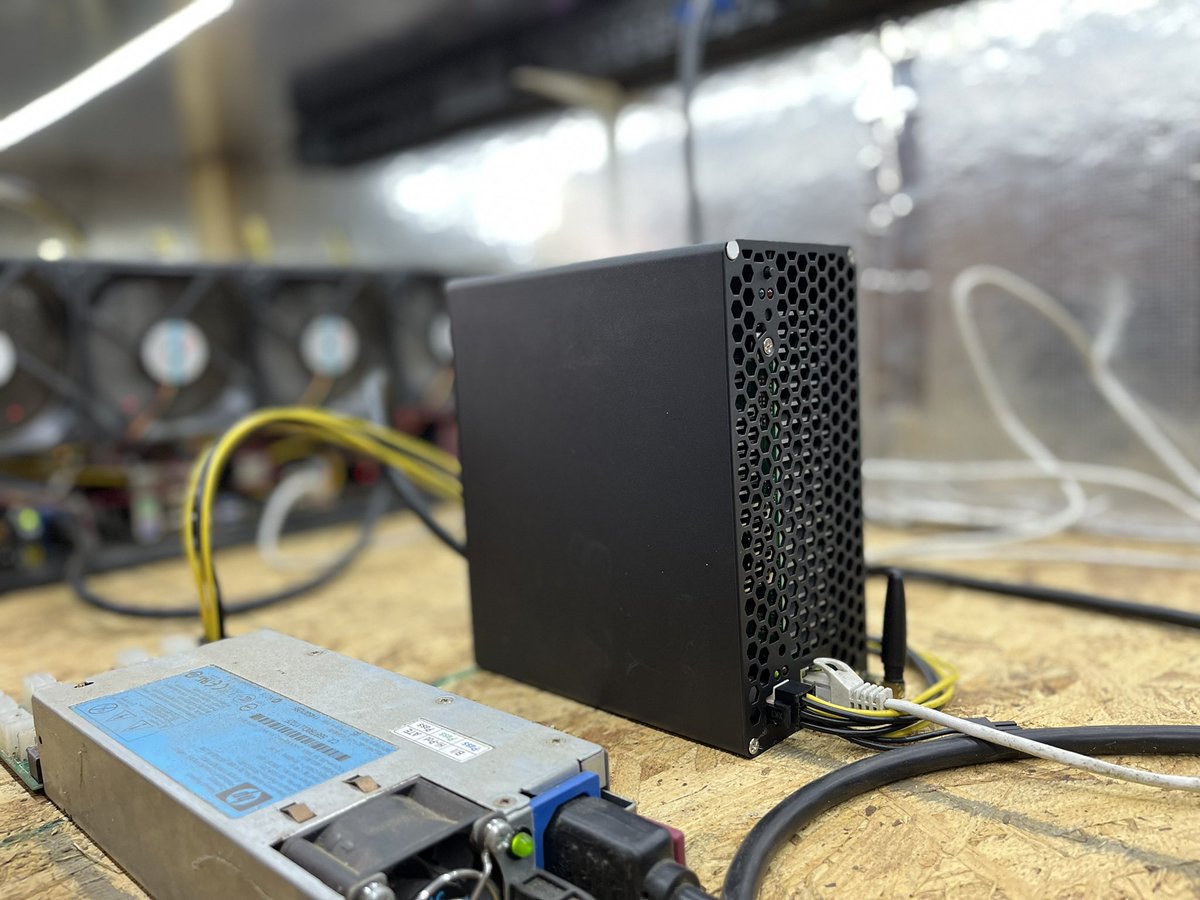 Your Friend Andy tweet media