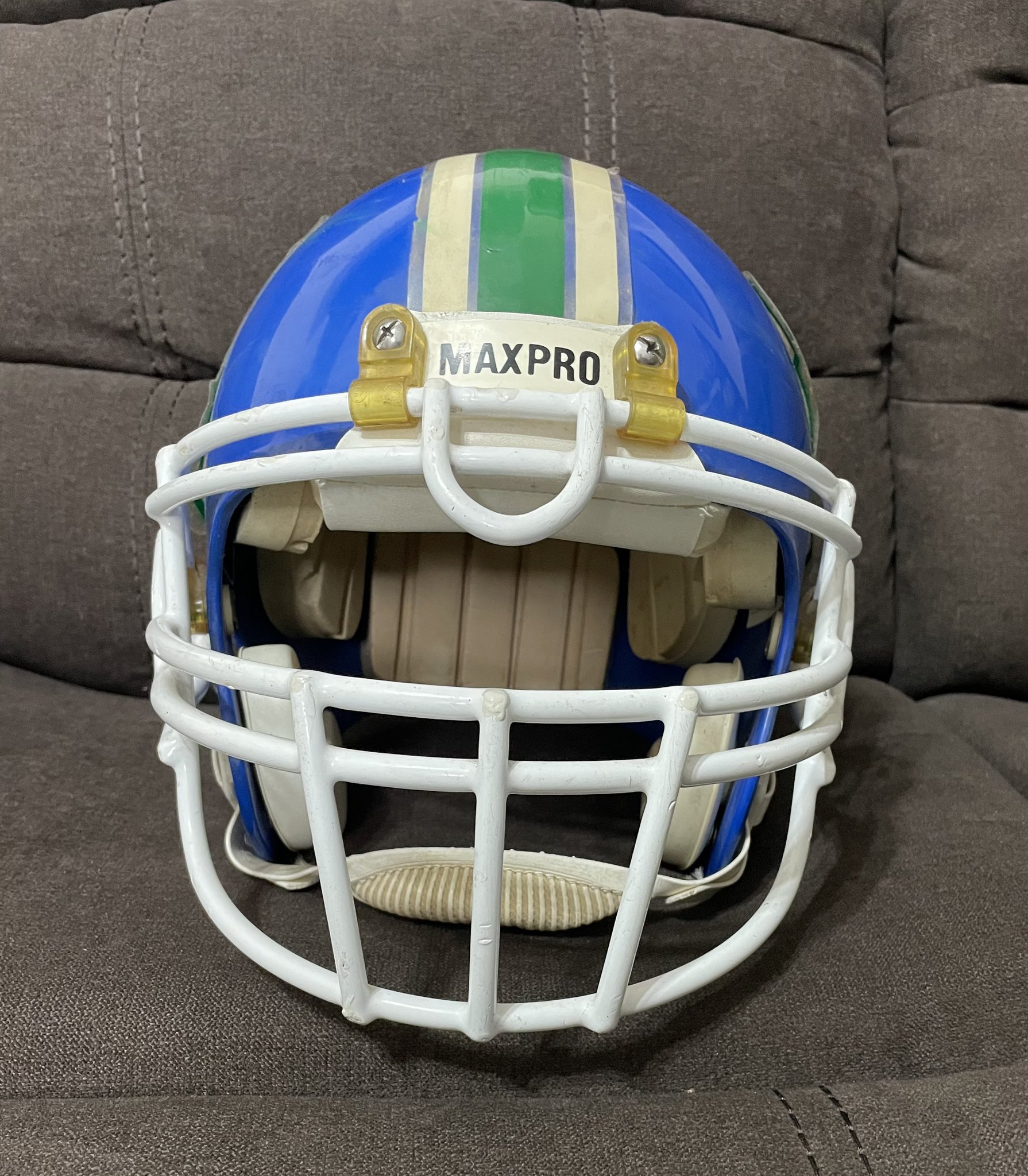 Maxpro football helmet hot sale