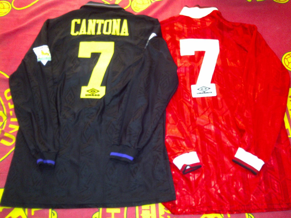 Happy birthday King 👑 Eric #Cantona 🎂🎂🎂 ohhh ahhh Cantona..

#MiniTrafford #JcCollector🇲🇾 #MatchWorn #MatchIssued @ManUtd