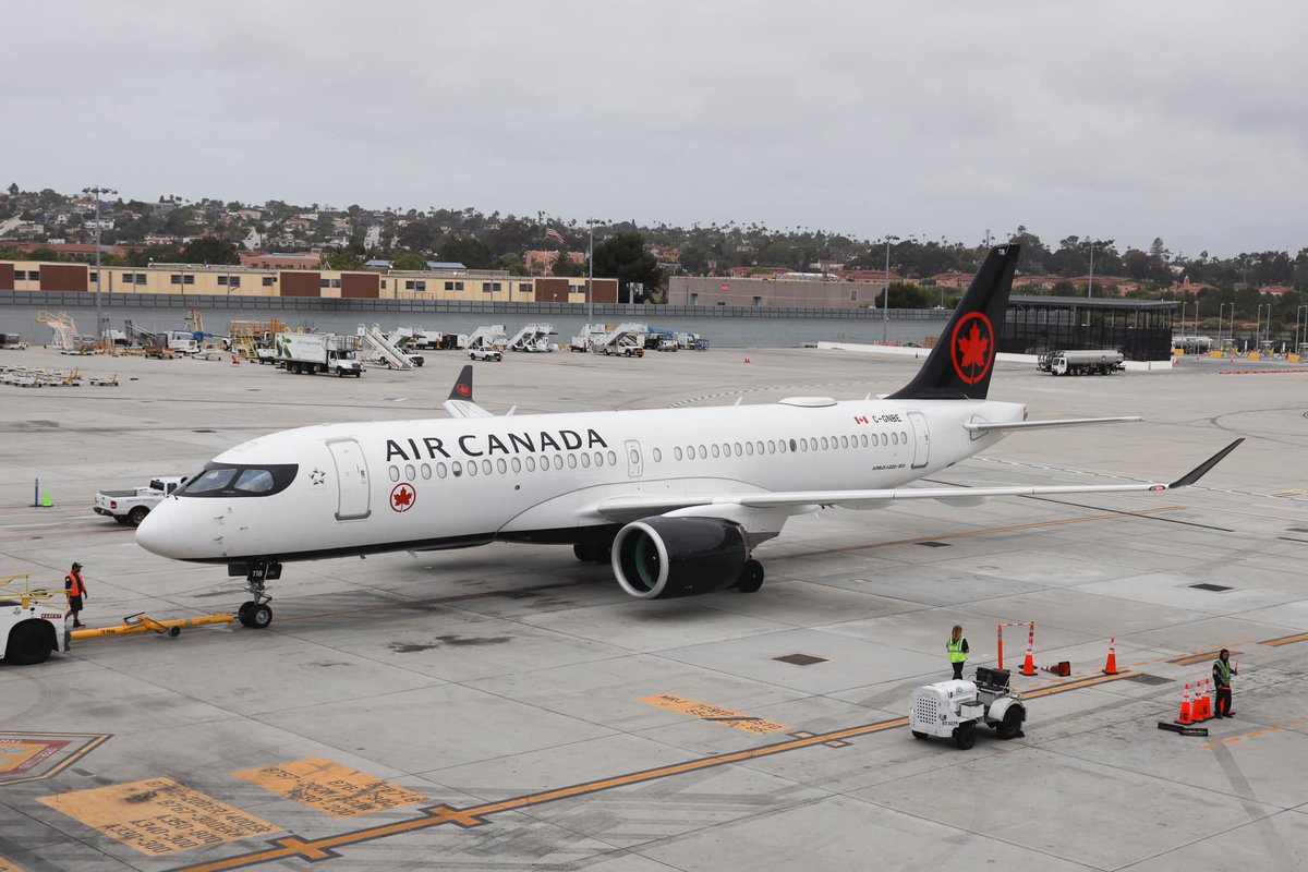 sdtaconnect's tweet photo. On Saturday, @AirCanada celebrated its first nonstop flight between @SDAirportAuth and Montréal, Québec, Canada. This service expansion will bring more international travel to the destination during the summer season. #SanDiegoTourism #ACinUSA2022 https://t.co/gmOQqAP2BG