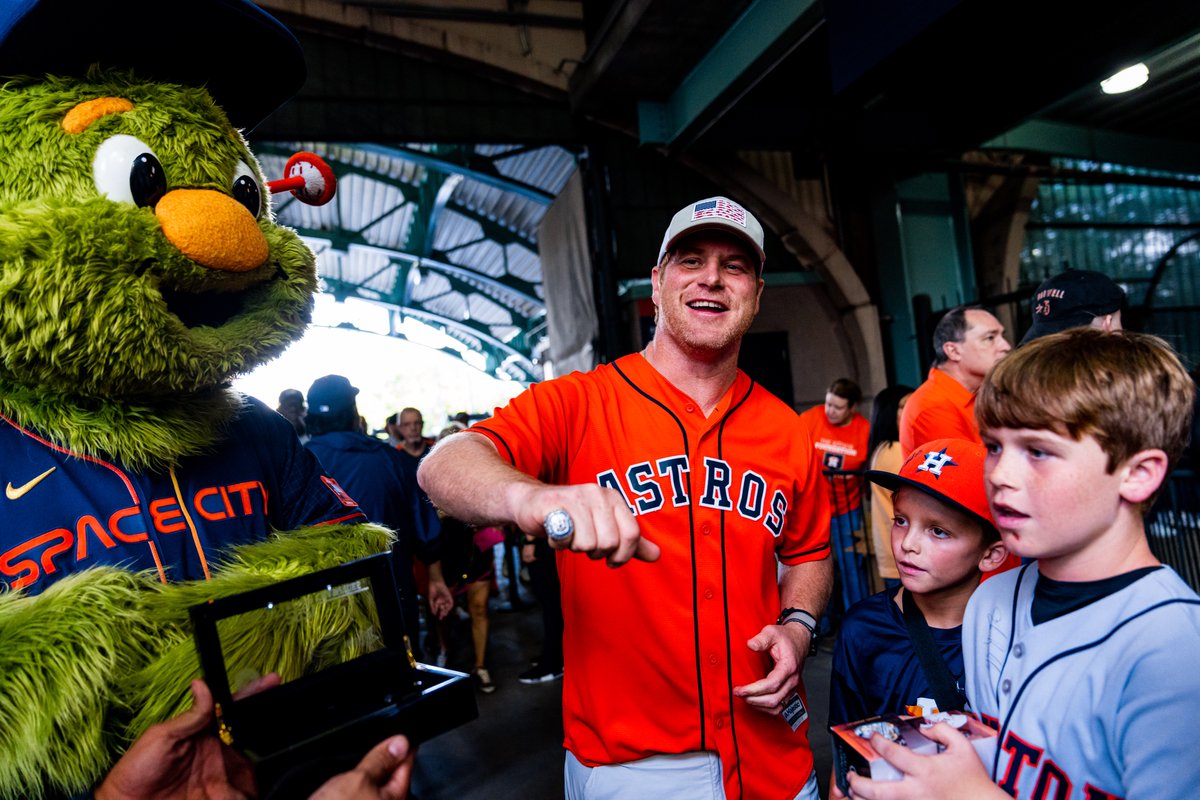astros's tweet photo. Tonight’s recipient of the Elite Fan Ring is Rusty! For every ring day, one fan will be the ‘Elite Fan’. Get your tickets at https://t.co/rSsZRIICeY! 💍 https://t.co/uqY5uiAdem
