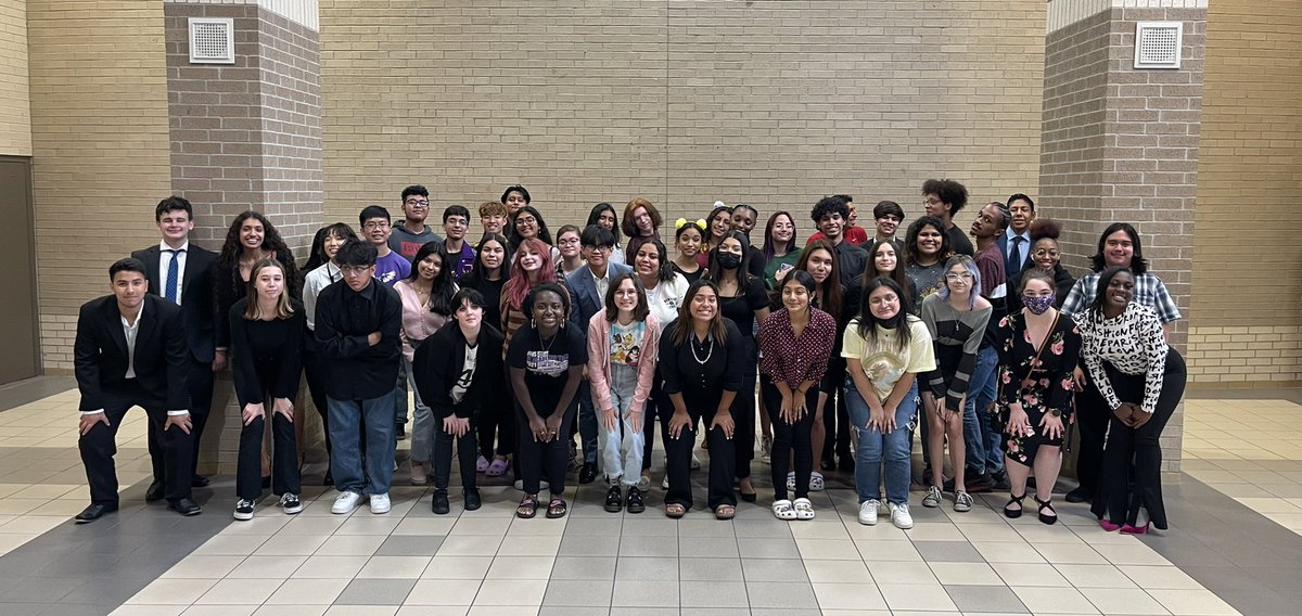 theMrEtheridge's tweet photo. Last week we had our last Novice Night and our DeBanquet! These students are immensely talented and have set some high standards for the years to come. #ProudCoach #FalconForensics https://t.co/g9rBZuBmAT