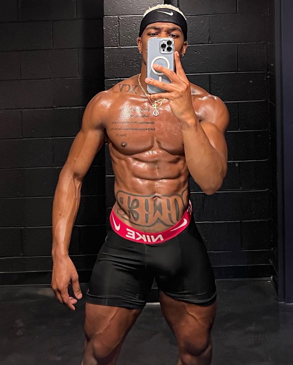 Smash or pass?
onlyfans.com/dallasssxxx