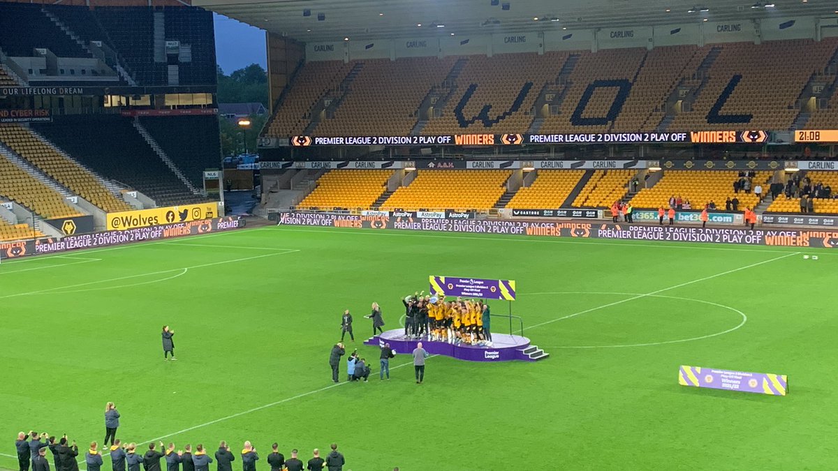 bex_walker_'s tweet photo. Wolves ay we @WolvesAcademy https://t.co/cH6YAU5mzx