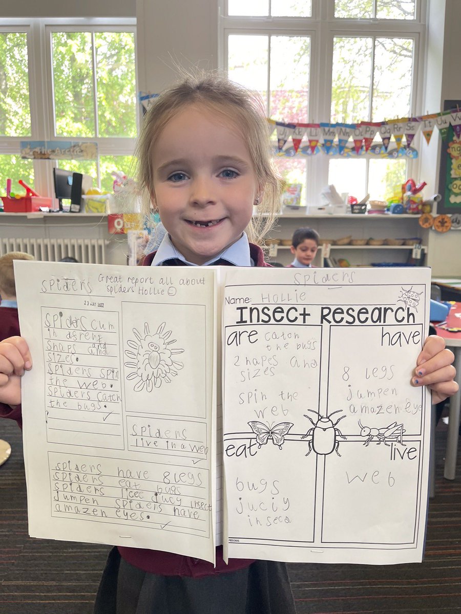 StCharlesGla's tweet photo. Primary 2b were learning to take notes on spiders today as part of their #Minibeasts topic. They then used their notes to write a report. #FunctionalWriting #NonFictionWriting @litforalllb @ReadWriteCount https://t.co/C9zhdmoQZp