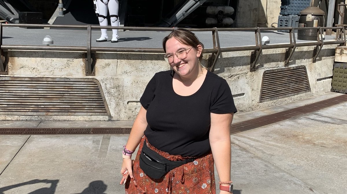 nccpletsgo's tweet image. Senior Spotlight Time!
Lucy Neal is a first year Counterpoint and one of only six Despoints.
Plans After Graduation: Double major in Mathematics and Secondary Education at Loyola University Chicago

#CpletsGO
#SeniorSpotlight
#ShowChoir
#ShowChoirLife