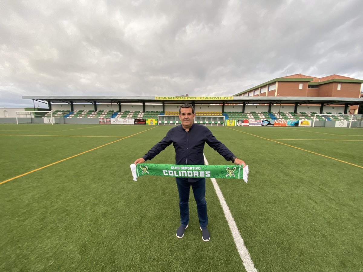 💚🤍⚽️🤍💚

Entrenador‼️🔊

Joseba Saralegui <a href="/yosesaralegi/">Yose</a> se compromete con el <a href="/CDColindresyEMF/">C.D. Colindres y E.M.F</a> para ser el entrenador de nuestro Regional Preferente ⚽️

Compromiso y trabajo en el banquillo de los Campos del Carmen 🏟

#colindresyfútbol