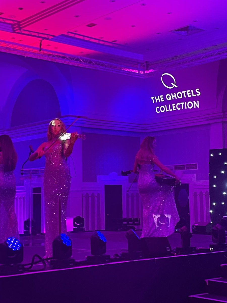 jennac2's tweet photo. #chsrocks brilliant night @QHotels https://t.co/zmQlmytVVY