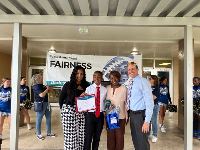 MDCPS's tweet photo. .@StdtSvcsMDCPS is traveling across the county to celebrate outstanding students, faculty members and schools as part of the 2022 Values Matter Miami Pop-up Awards Ceremonies. Congratulations to all of the winners! #ValuesMatterMiami https://t.co/n4gv1BloiX